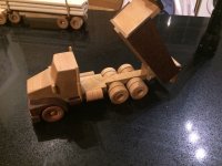 Truck_2.JPG Truck_2.JPG
