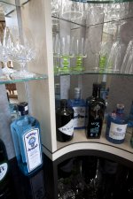 DrinksCabinet07.jpg