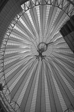 Sony Centre 4.jpg Sony Centre 4.jpg