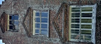 window_2.jpg window_2.jpg