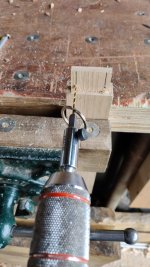 07_drilling_tenons.jpg 07_drilling_tenons.jpg