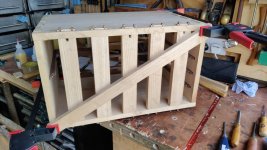 02_clamped_on_antirack.jpg