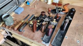 01_tools_for_sharpening.jpg 01_tools_for_sharpening.jpg