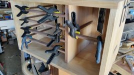 07_clamps.jpg 07_clamps.jpg