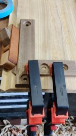 25_lining_up_mitre_support.jpg