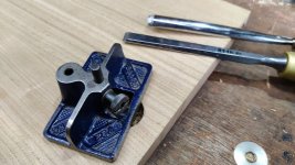 09_gouge_chisel_router.jpg