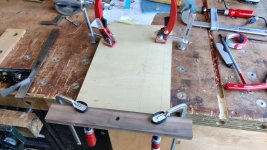 04_clamped.jpg