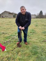 steve digging (Medium).jpg steve digging (Medium).jpg