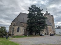 01-church-outside.jpg