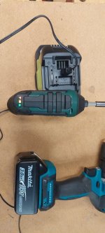 adapter charging lidl driver.jpg adapter charging lidl driver.jpg