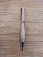Oak pen # 1.jpg