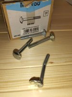 Defective Carriage Bolt.jpg